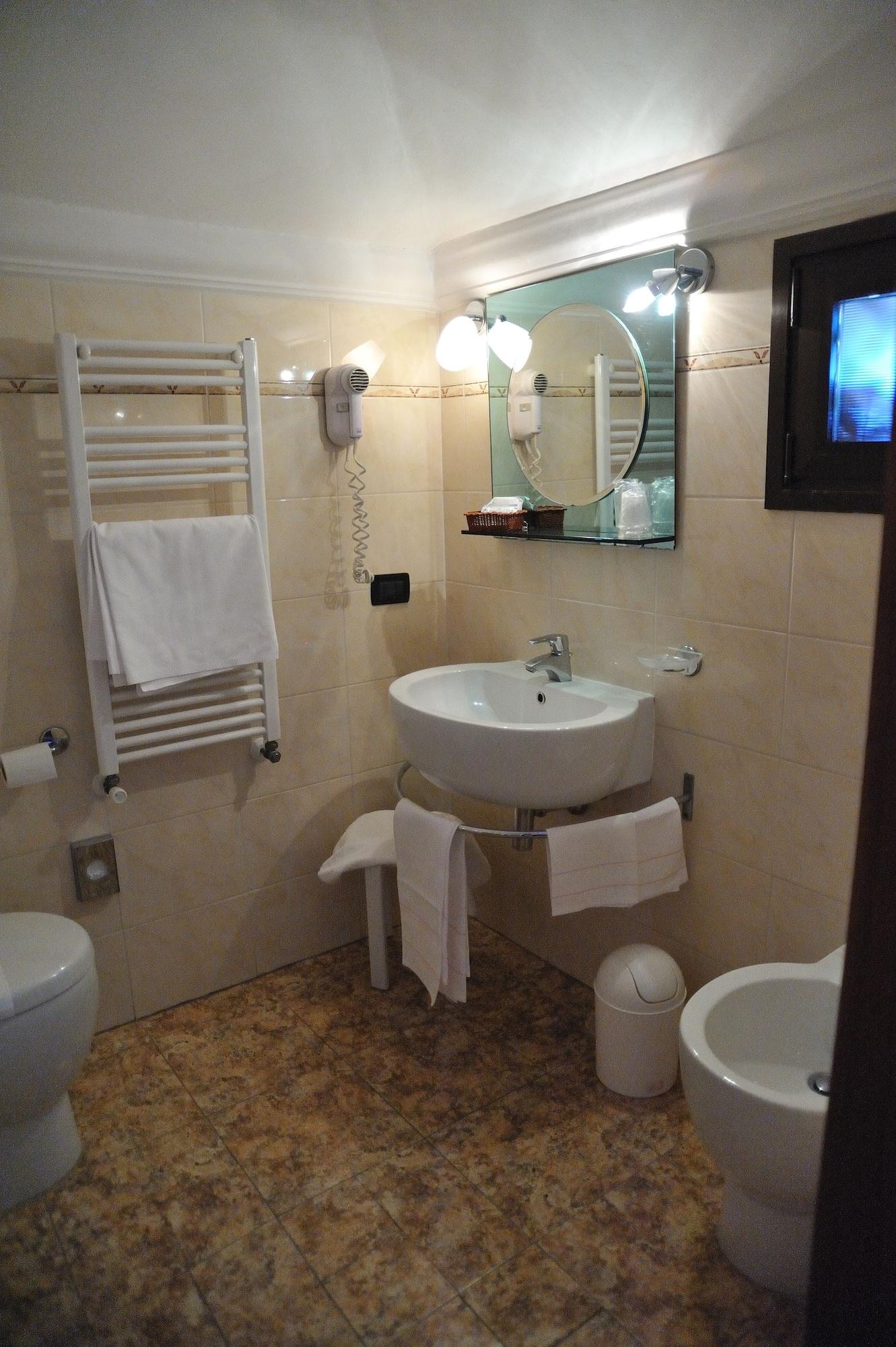 Hotel Savona Монтекатіні-Терме Екстер'єр фото