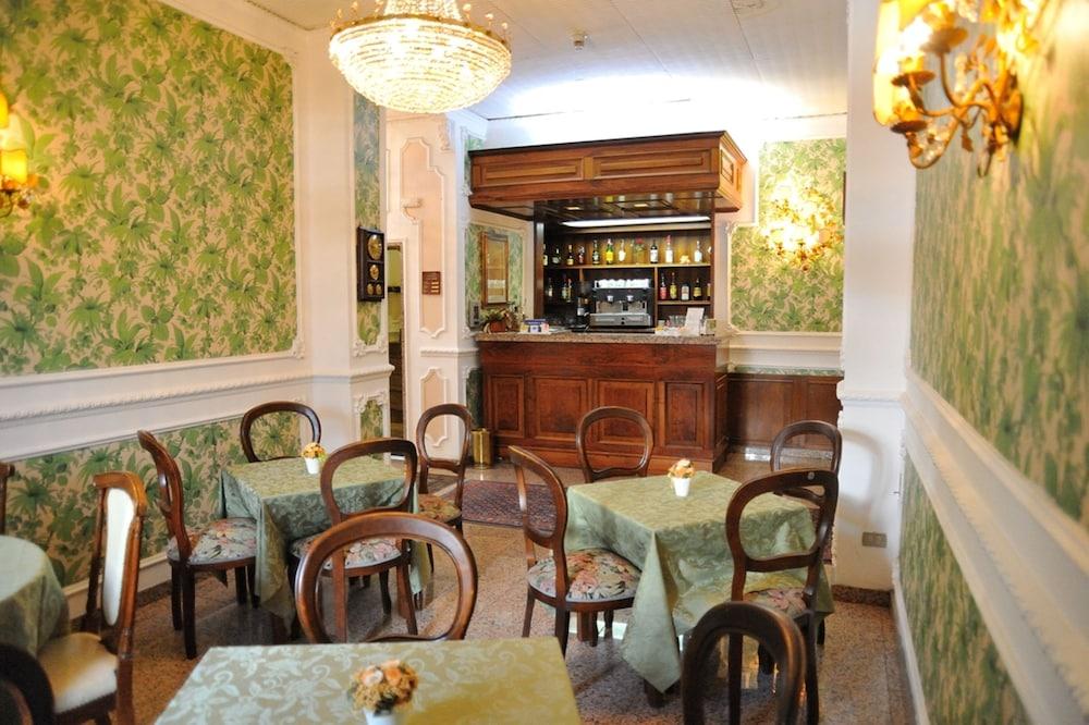 Hotel Savona Монтекатіні-Терме Екстер'єр фото